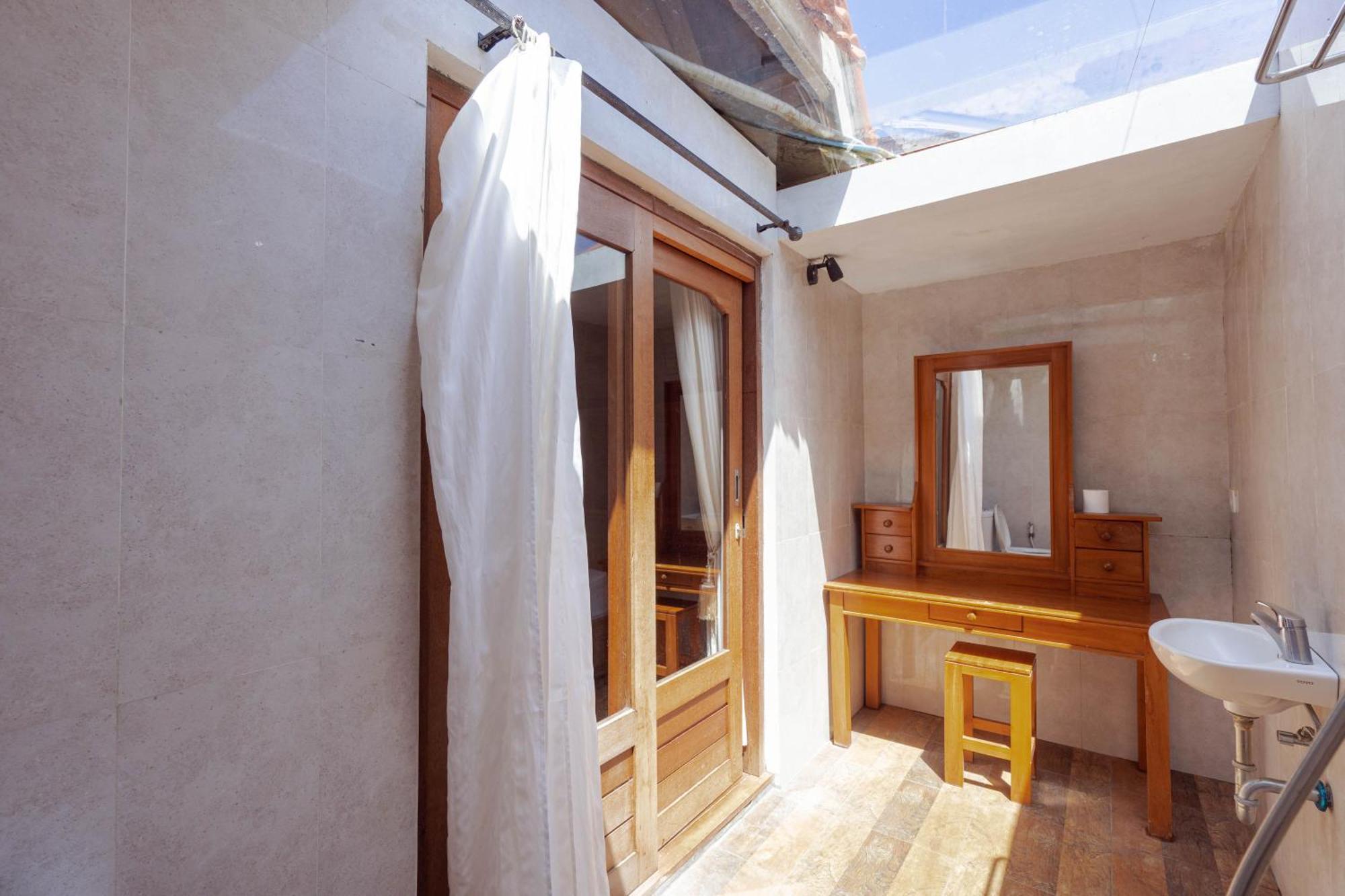 Brisk Homestay Uluwatu Redpartner מראה חיצוני תמונה